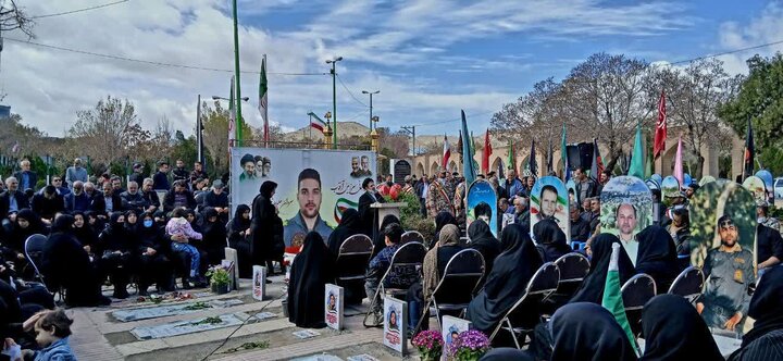 تصاویر/مراسم هفتم "خلبان شهید محمد رحیمیان" در گلزارشهدای اراک
