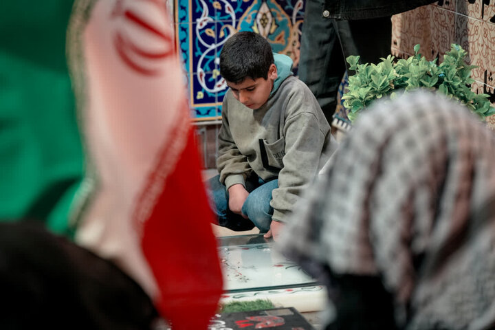 تصاویر/حضور کرمانی ها در گلزار شهدا