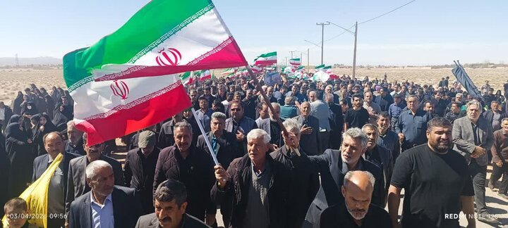 تصاویر/ تشییع شهید عبدالرضا ابولی پناه در تفت و زادگاهش روستای رحیم آباد
