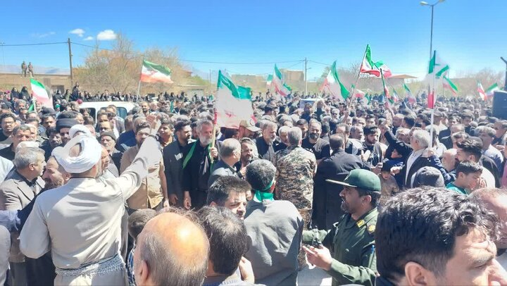 تصاویر/ تشییع شهید عبدالرضا ابولی پناه در تفت و زادگاهش روستای رحیم آباد