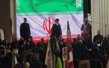 دشمن از حضور مردم در میدان غافلگیر شد/ ایستادگی ملت ایران هیبت دشمن را در جهان فرو ریخت