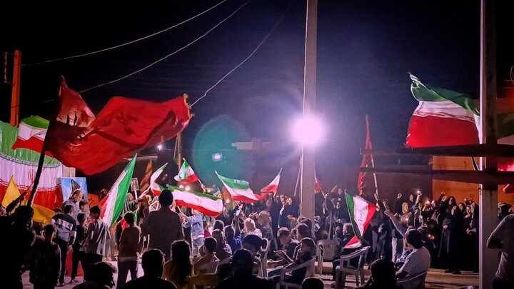تصاویر/ اجتماع حامیان نظام اسلامی در بندر بوالخیر