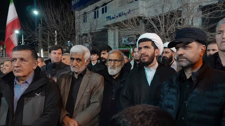تصاویر/ تجمع مردم شهرستان در تکاب در حمایت از نظام اسلامی در سی و چهارمین شب متوالی