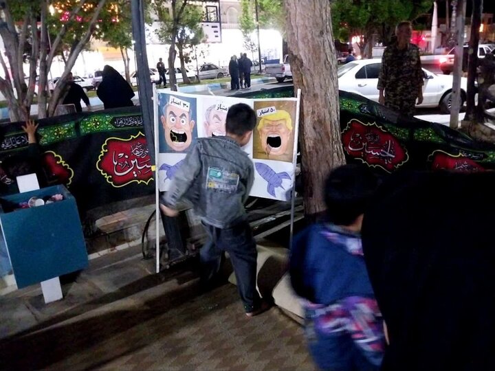 تصاویر/ بانوان طلبه مدرسه علمیه فاطمه الزهرا(س) کشکوئیه همچنان پای کار تجمعات شبانه