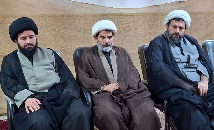 نشست مدیران مدارس علمیه چهارمحال و بختیاری در شرایط جنگی