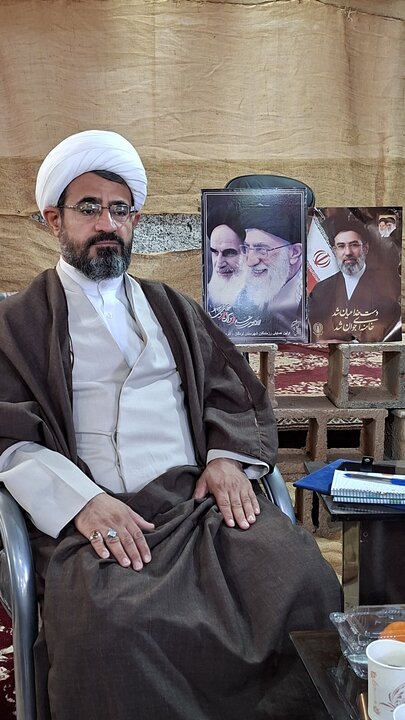 نشست مدیران مدارس علمیه چهارمحال و بختیاری در شرایط جنگی
