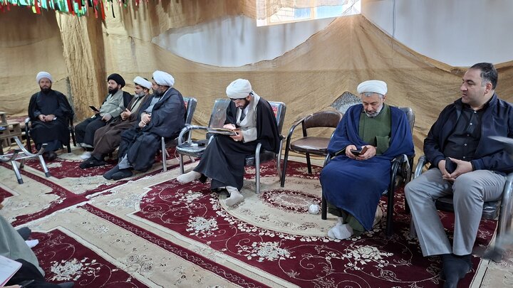 نشست مدیران مدارس علمیه چهارمحال و بختیاری در شرایط جنگی