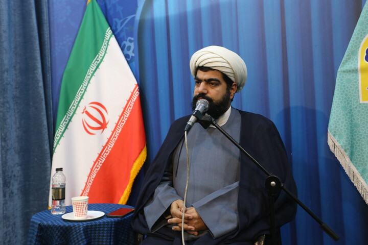 تصاوبر / تجمع روحانیون و امامان جماعت مساجد اصفهان دربیعت با رهبری معظم انقلاب
