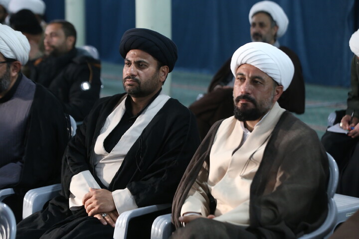 تصاوبر / تجمع روحانیون و امامان جماعت مساجد اصفهان دربیعت با رهبری معظم انقلاب