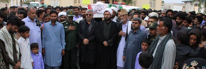 تصاویر/ مراسم تشییع پیکر شهید روحانی حجت‌الاسلام حسین عبداللهی در دلگان