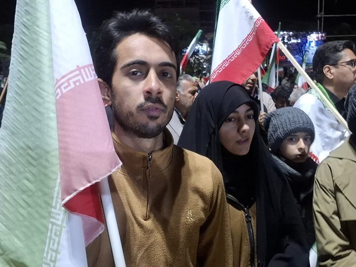 فیلم | سی و پنجمین شب از موج پرشور مردمی ، ولایی ؛شهید پرور دارالمومنین کاشان
