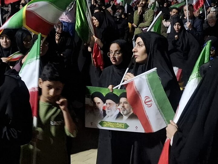 فیلم | سی و پنجمین شب از موج پرشور مردمی ، ولایی ؛شهید پرور دارالمومنین کاشان