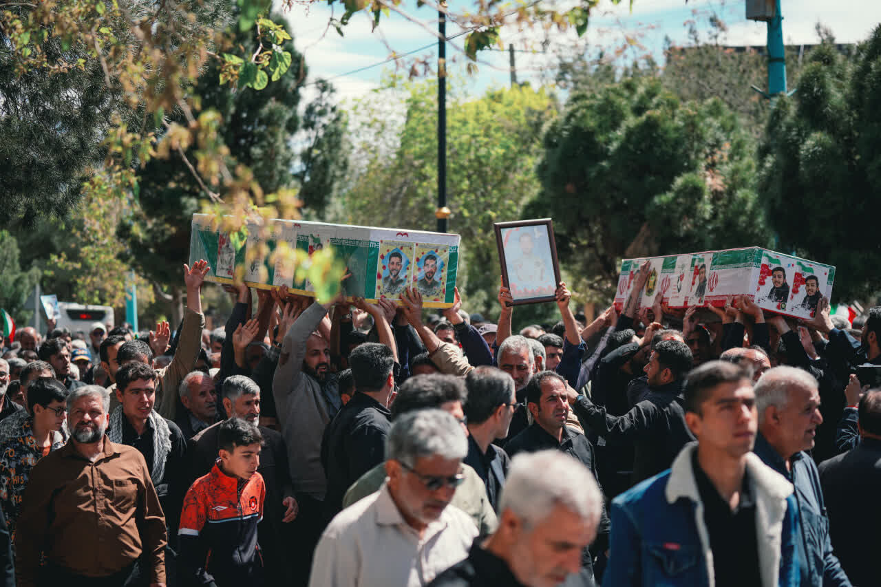 خون پاک شهیدان، عزم ملت ایران را در مسیر مبارزه با تروریسم راسخ‌تر خواهد کرد