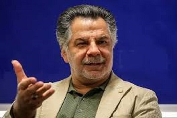 هنرمندان در میدان «جنگ روایت‌ها» مسئولیت دارند