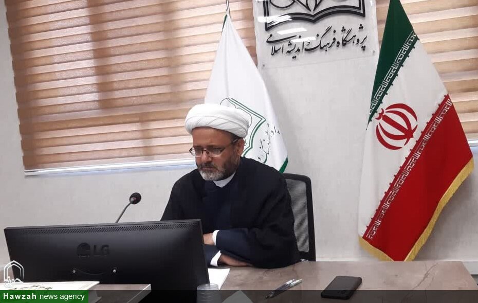 شاگرد رهبر معظم انقلاب از سبک تدریس استاد میگوید / عجین شدن شکوهِ عمیقِ علم با کیمیای تواضع