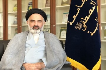 یکی از مهم ترین ارکان شب‌های قدر انقلاب، وحدت و انسجام ملی است