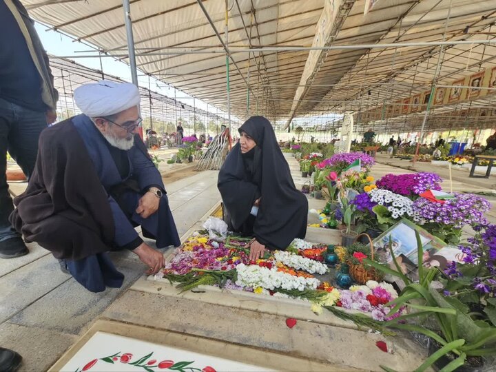 تصاویر/ حضور رئیس سازمان قضایی نیروهای مسلح کل کشور در گلزار شهدای بهشت زهرای تهران