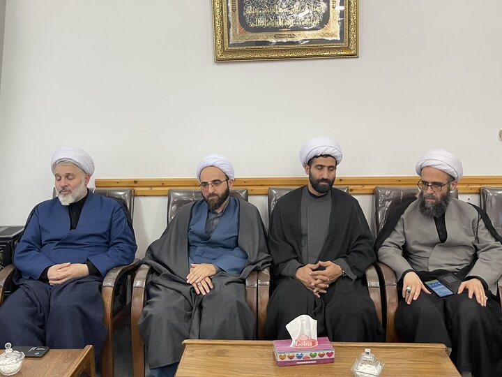 جلسه قرارگاه بلاغ مبین با امام جمعه نوشهر