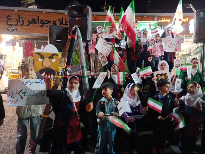 اجرای طرح «همکلاسی شهدای میناب»
