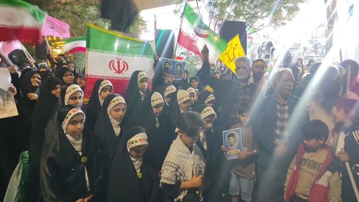 تصاویر/ حضور پرشور دهه نودی‌ها در سی و پنجمین اجتماع مردمی سفیدشهر در حمایت از وطن