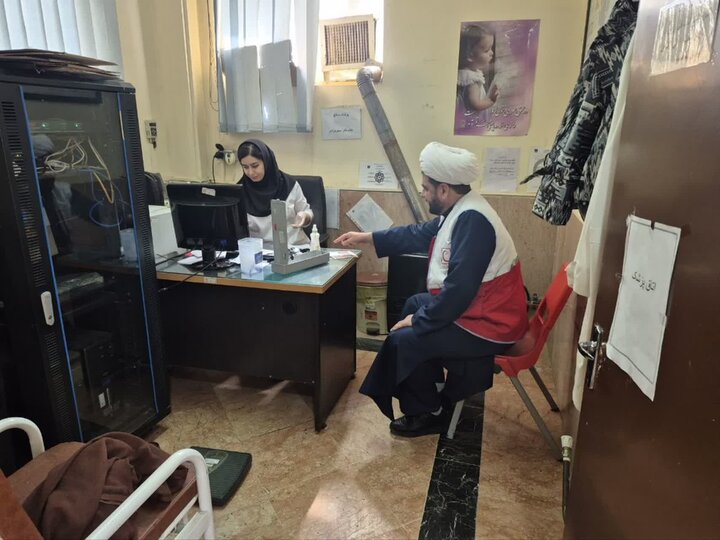 تصاویر/ پویش اهدای خون توسط طلاب روحانیون پایگاه شهید طاهری مدرسه علمیه شهرستان نقده