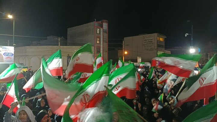تصاویر/سی و پنجمین گردهمایی مردم شریف شهر مامونیه در میدان امام حسین علیه‌السلام