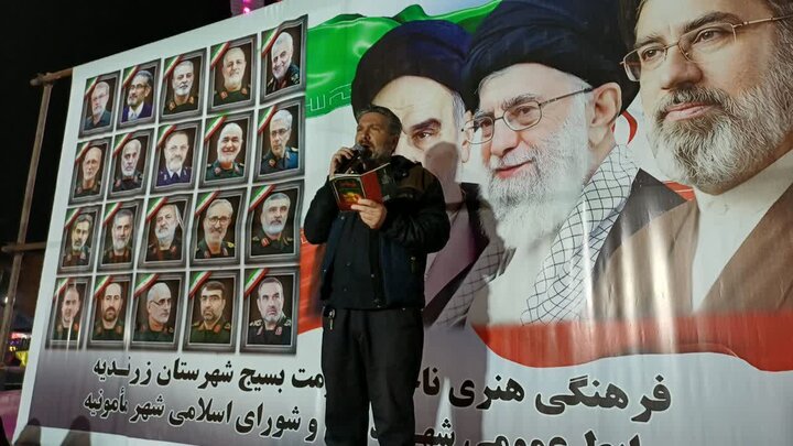 تصاویر/سی و پنجمین گردهمایی مردم شریف شهر مامونیه در میدان امام حسین علیه‌السلام