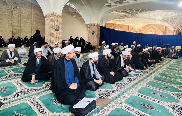 جلسه ماهیانه معاونت تبلیغ و امور فرهنگی شهرستان ساری