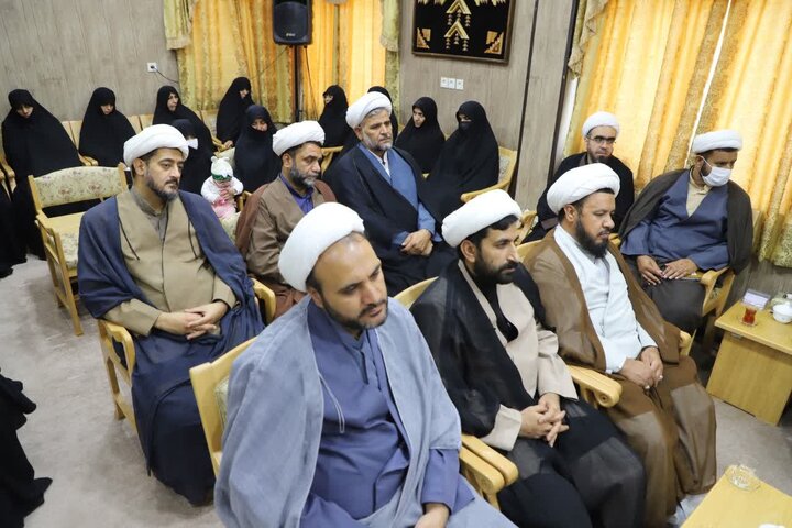 تصاویر/ دیدار مدیران  مدارس علمیه خواهران و برادران  زاهدان با نماینده ولی‌فقیه در سیستان و بلوچستان