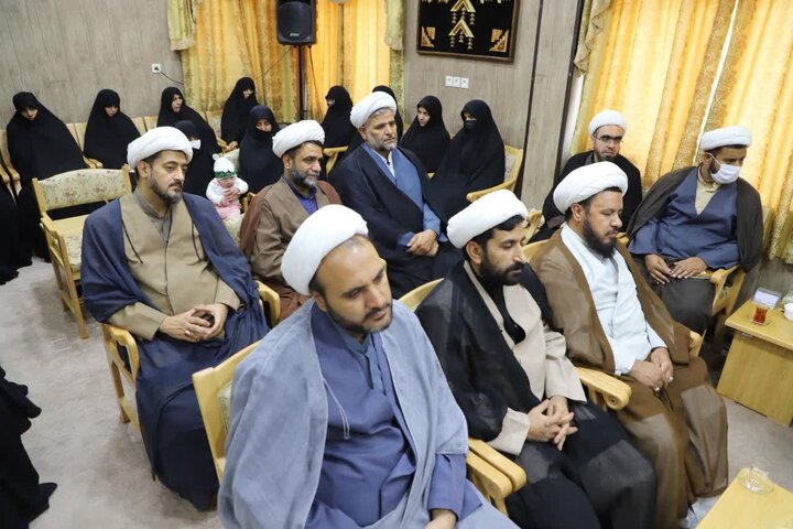 تصاویر/ دیدار مدیران  مدارس علمیه خواهران و برادران  زاهدان با نماینده ولی‌فقیه در سیستان و بلوچستان