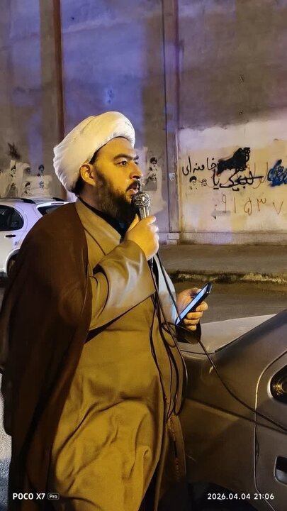 تصاویر/ حضور طلاب مدرسه علمیه الزهرا(س) زاهدان در بیعت با رهبری