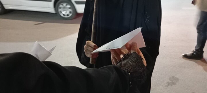 تصاویر| حضور پرشور اساتید و طلاب مدرسه علمیه الزهرا (س) طبس در تجمعات شبانه و تجدید بیعت با مقام معظم رهبری