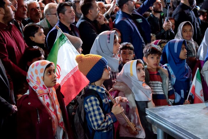 سی و ششمین شب از موج پرشور مردمی دارالشهدای آران وبیدگل