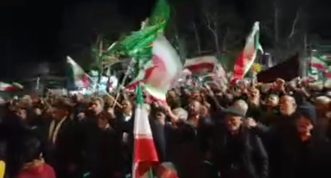 فیلم| میدان داری محلاتی ها در سی و پنجمین شب حضور درمیدان
