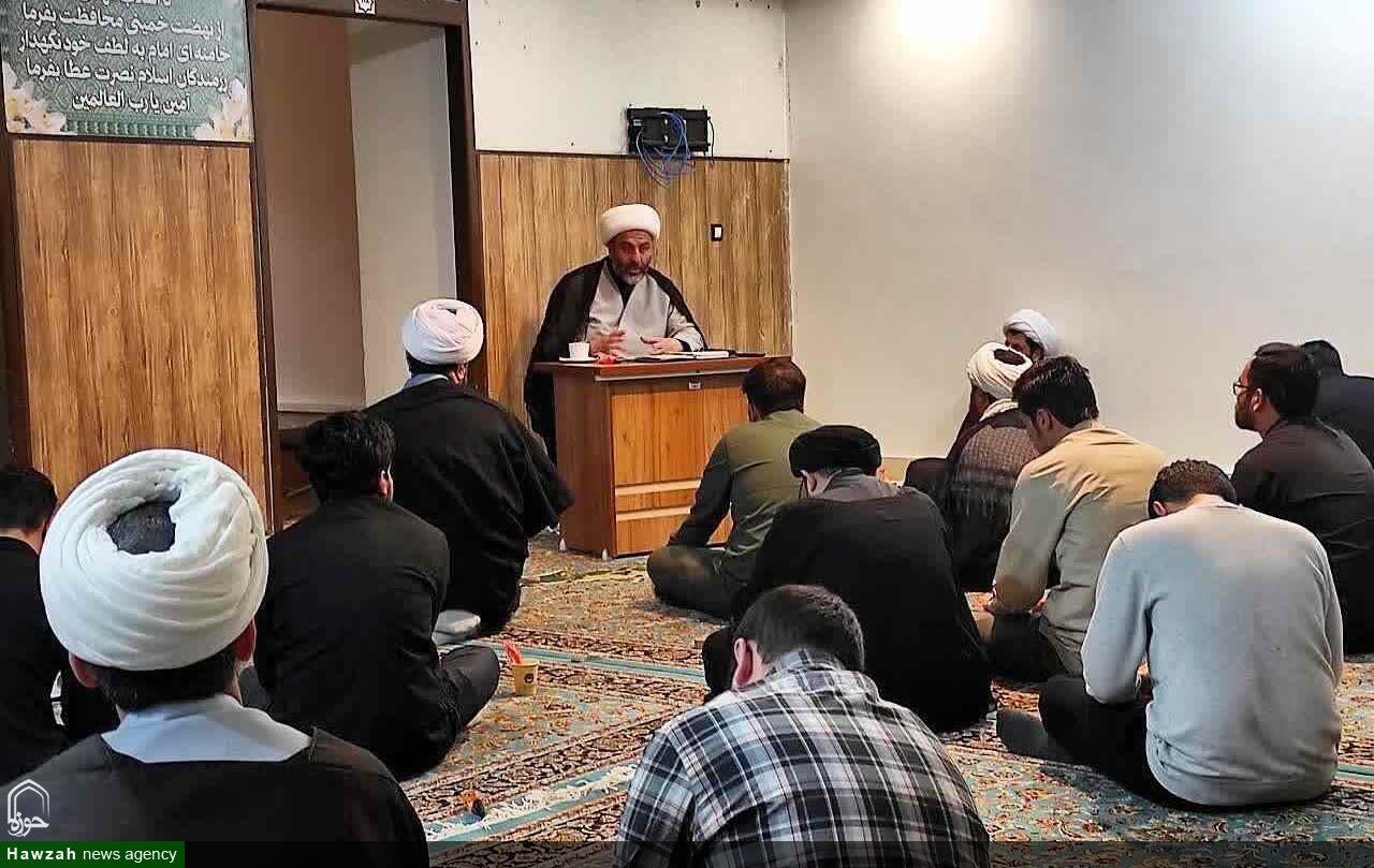 حوزه و روحانیت با تبیین دستاوردهای مقاومت، امید و انسجام اجتماعی را تقویت می‌کنند