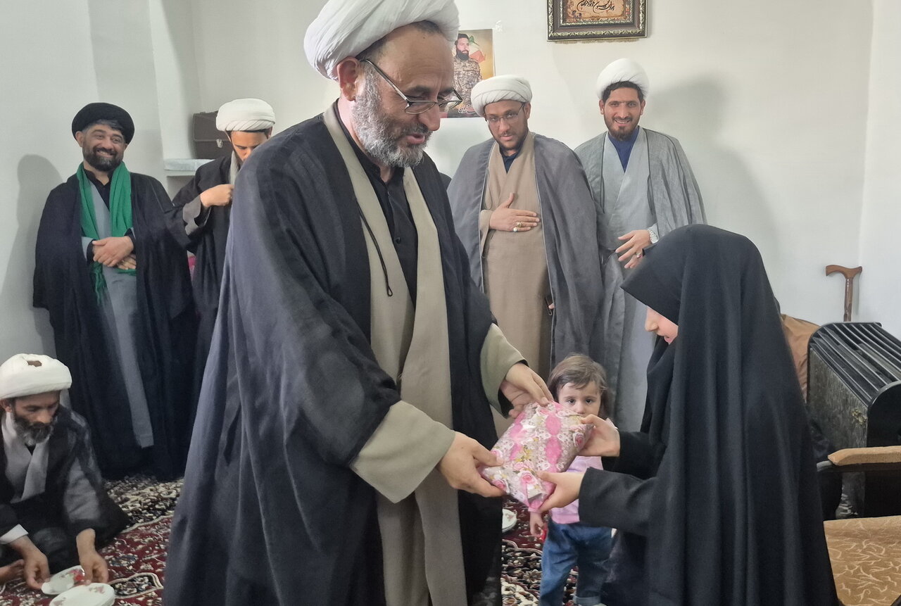 اخلاق نیکوی طلبه شهید محمدی عامل جذب جوانان به مساجد و پایگاه‌های بسیج بود