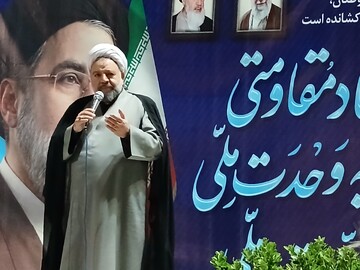 جهاد تبیین و حضور در کنار مردم، رسالت مهم حوزویان است