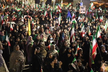 تصاویر/ سی‌وششمین شب پای کار ایران در بندرعباس