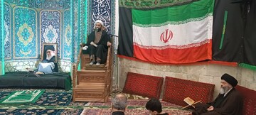 شرط نصرت الهی صبر و استقامت در مسیر است/ موفقیت‌های امروز ایران مرهون صبر راهبردی قائد شهید است