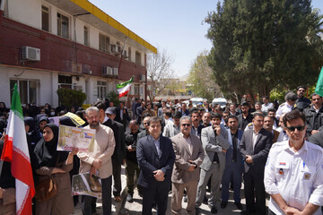 اجتماع کادر درمان دانشگاه علوم پزشکی لرستان در اعلام حمایت از ولایت و نیروهای مسلح