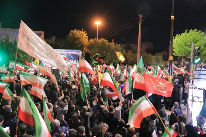 تصاویر/ خیابان‌های قرچک در شب سی و ششم