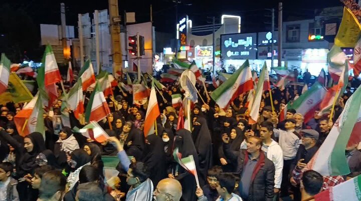 تصاویر/ خیابان‌های قرچک در شب سی و ششم