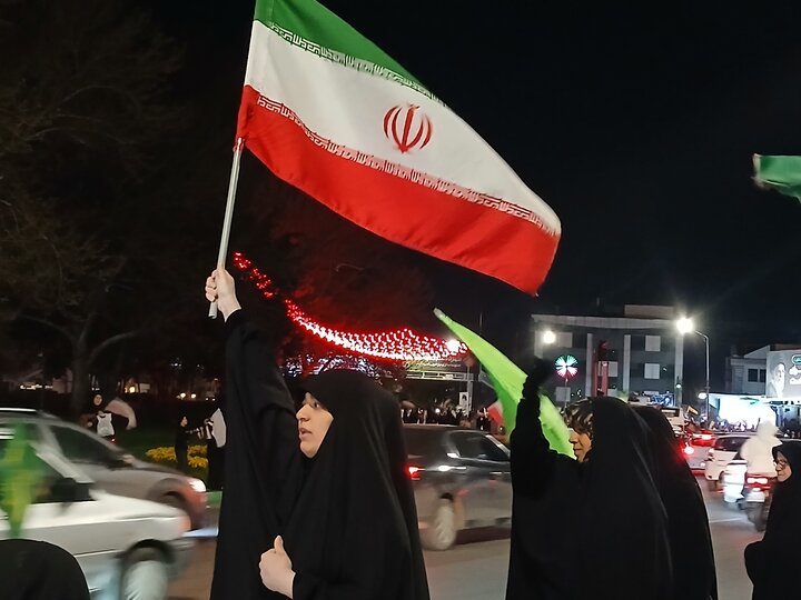 تصاویر/ سی وششمین اجتماعات مردمی در خیابان ها ومیدان های مشهدمقدس