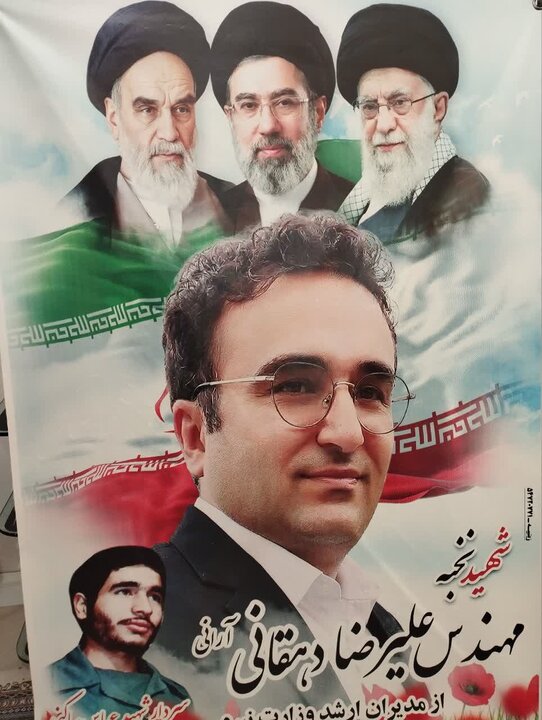 تصاویر/ دیدار امام جمعه آران وبیدگل با خانواده معظم شهید «علیرضا دهقانی » از شهدای قهرمان جنگ رمضان