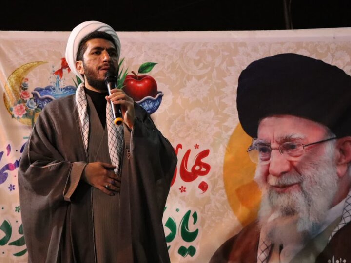 تصاویر/ اجتماع مردم شهرستان تکاب در حمایت از نظام اسلامی و نیروهای مسلح