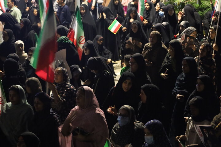 تصاویر/سی‌وششمین شب پای کار ایران در شهرستان بندرعباس