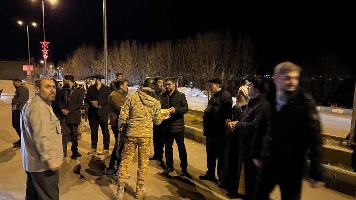 تصاویر/ تداوم حضور همیشگی، آگاهانه و منسجم مردم چالدران در حمایت از نظام اسلامی