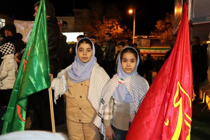 تصاویر/ تداوم حضور همیشگی، آگاهانه و منسجم مردم چالدران در حمایت از نظام اسلامی