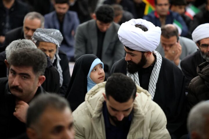 تصاویر/ مراسم بزرگداشت امام شهید امت اسلامی و شهدای گرانقدر جنگ رمضان در مسجد جامع شهر پیرانشهر