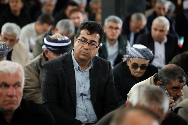 تصاویر/ مراسم بزرگداشت امام شهید امت اسلامی و شهدای گرانقدر جنگ رمضان در مسجد جامع شهر پیرانشهر